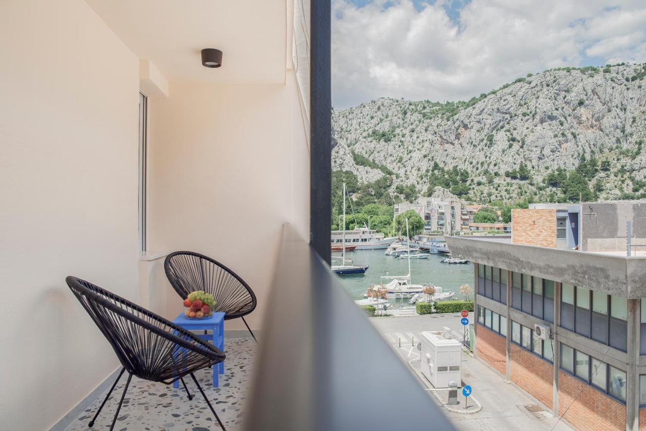 Apartment Vito Omiš Eksteriør billede