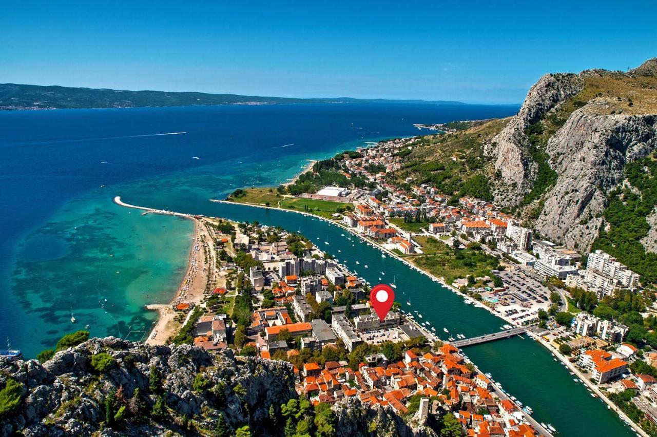 Apartment Vito Omiš Eksteriør billede
