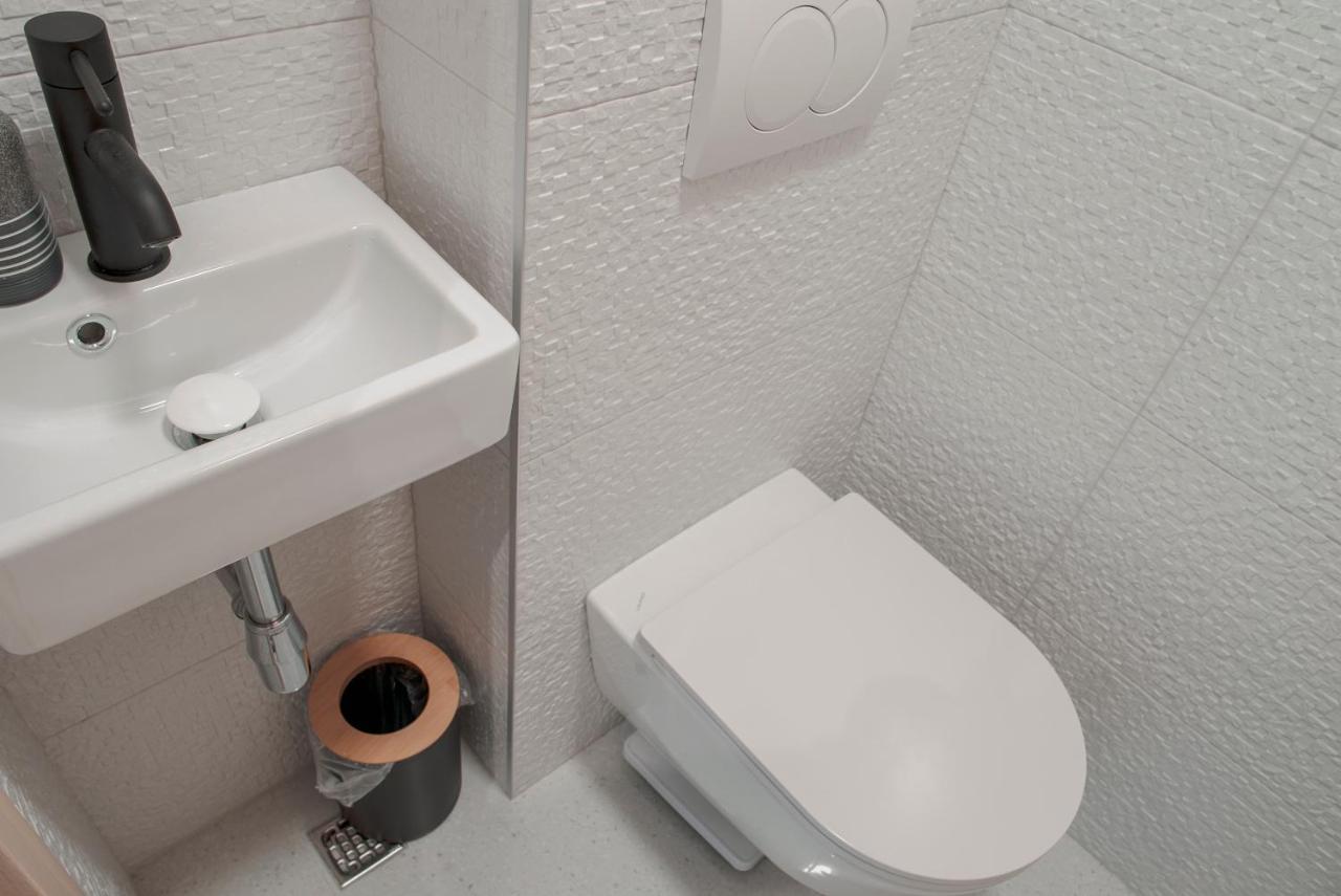 Apartment Vito Omiš Eksteriør billede